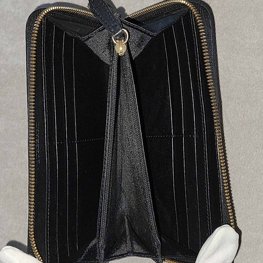 BURBERRY Studded Black Patent Leather Zip Wallet - Picture 3 of 5